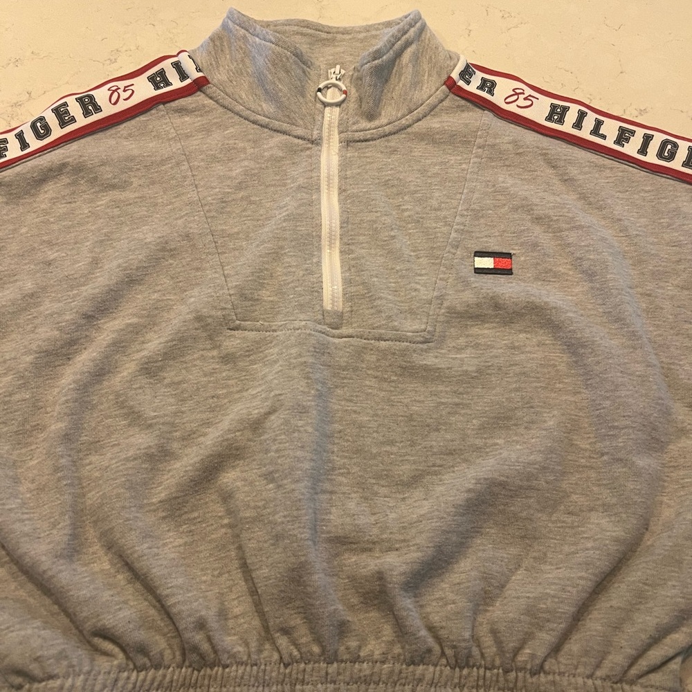 Tommy Hilfiger Sport - Girls cropped crew.